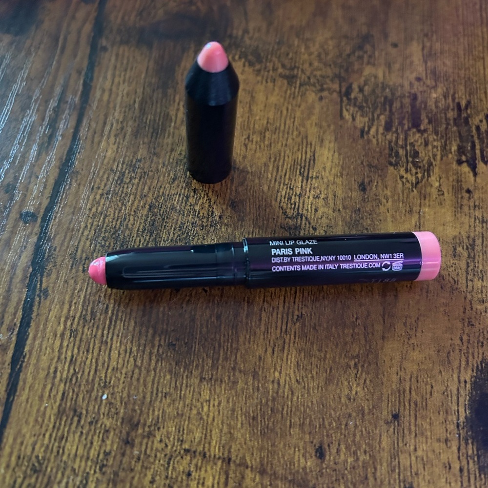 treStiQue Mini Lip Glaze Stick in Paris Pink